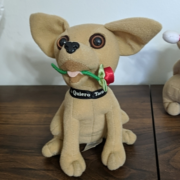 LAST DAY! Vintage Taco Bell dogs set of 2 - Picture 2 of 13